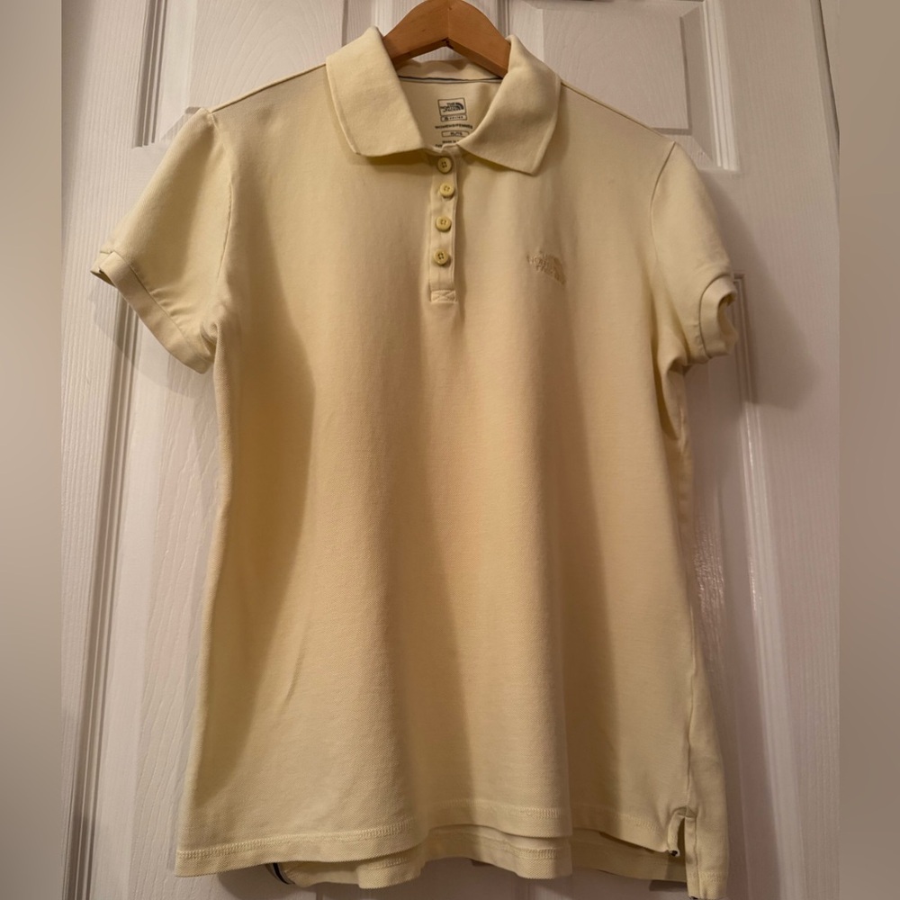 NorthFace women’s yellow polo shirt, size XL Preppy